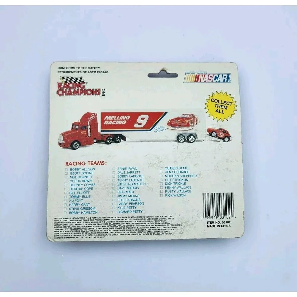 RACING CHAMPIONS 66/Trop Artic Racing Team Transporter Black with MINI Stock Car